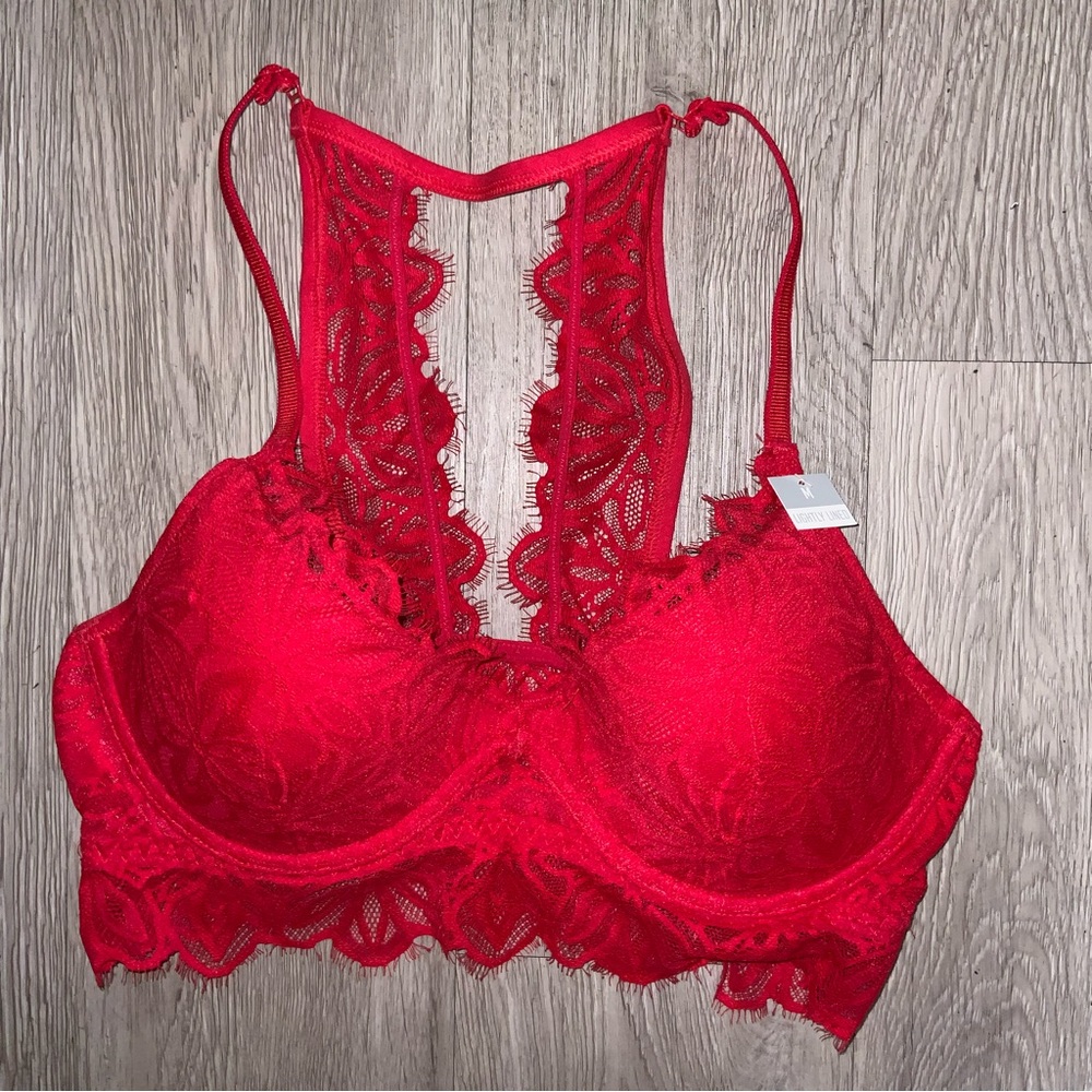 Victoria’s Secret PINK Lightly Lined Bralette - Red✨ Brand New with Tags size M